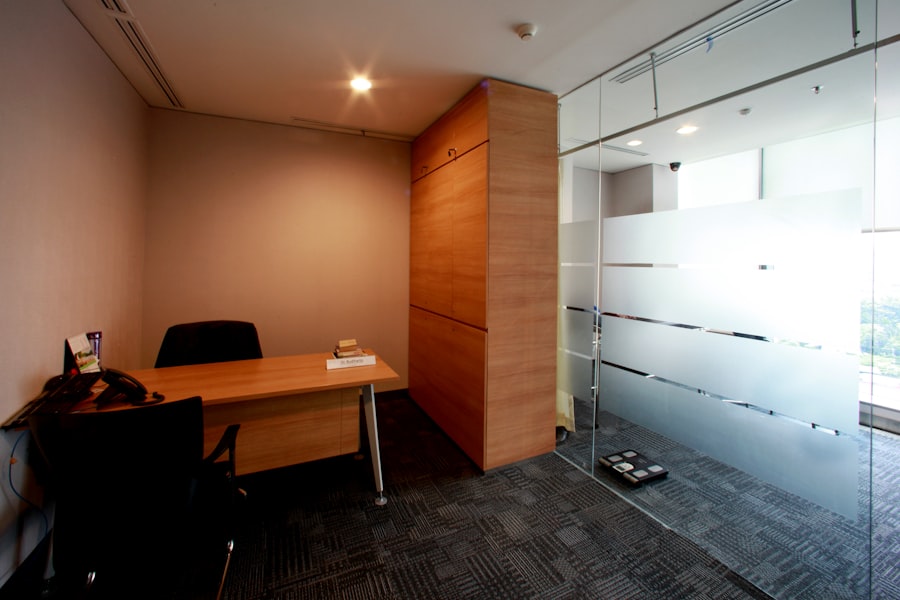 Photo attract men office