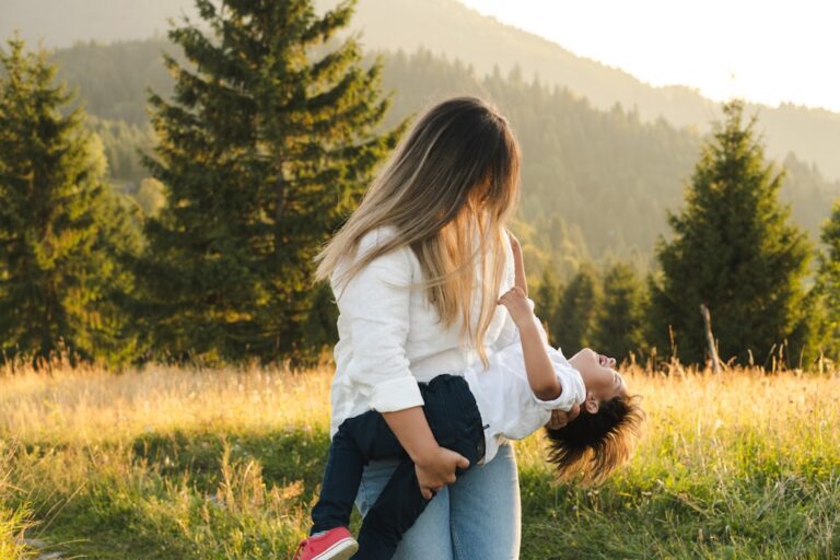 Photo unhealthy mother-daughter relationship